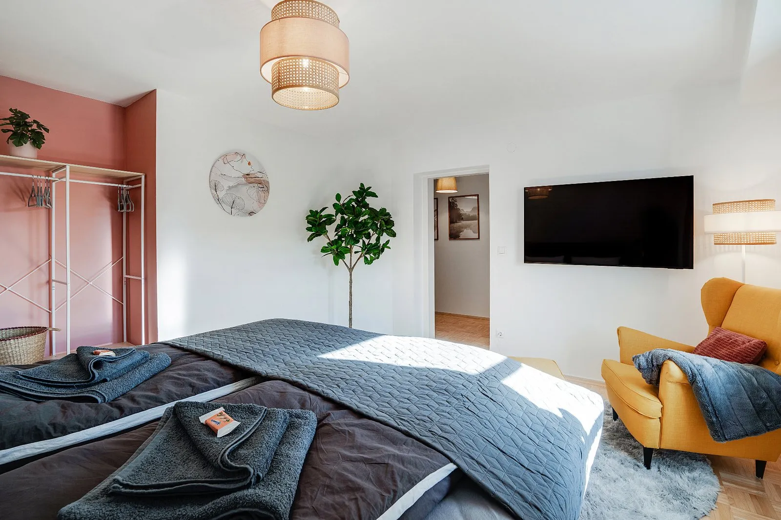 Cozy and Calm - HERO HOMES